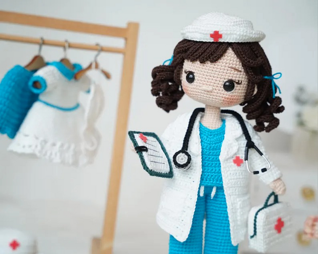Crochet Nurse & Doctor Doll Pattern