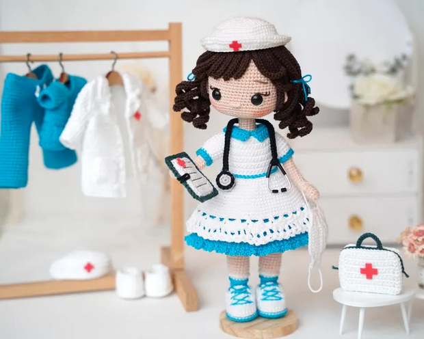 Crochet Nurse & Doctor Doll Pattern