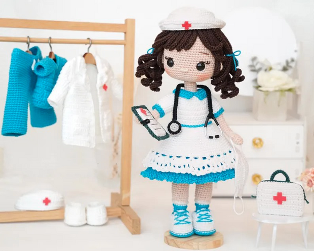 Crochet Nurse & Doctor Doll Pattern