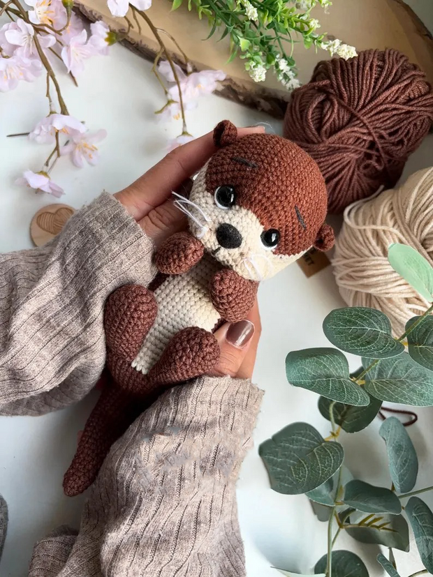 Otter crochet pattern