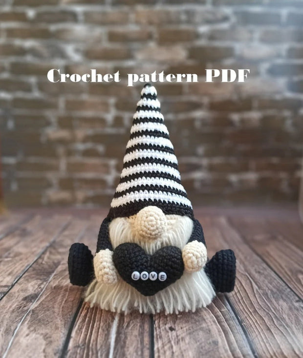 Valentine Gnome with heart crochet pattern