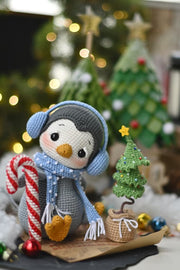 Crochet pattern for Penguin Pin the christmas toy