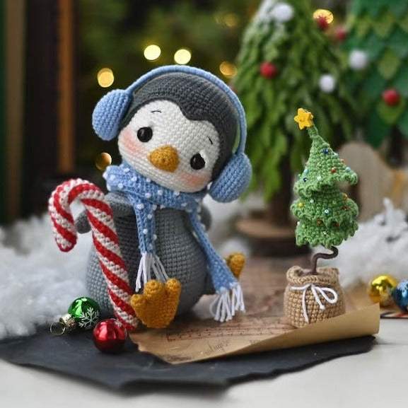 Crochet pattern for Penguin Pin the christmas toy