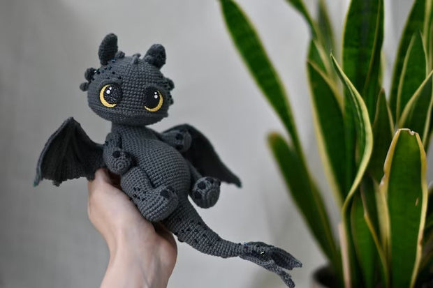 Crochet pattern for black dragon
