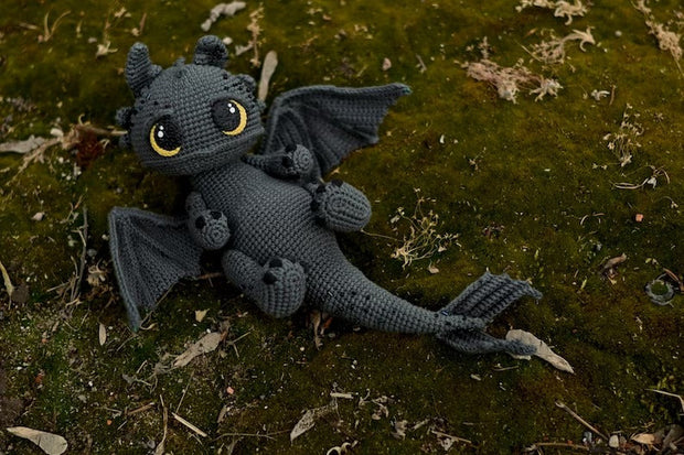 Crochet pattern for black dragon