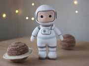 ASTRONAUT crochet pattern