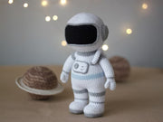 ASTRONAUT crochet pattern