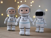 ASTRONAUT crochet pattern