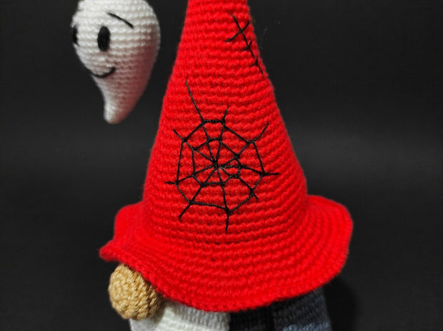 crochet Halloween gnome Pattern