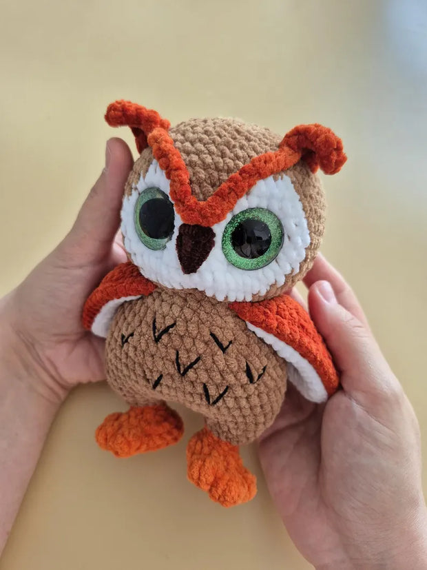 Amigurumi owl ornament crochet pattern