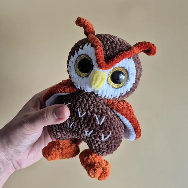 Amigurumi owl ornament crochet pattern